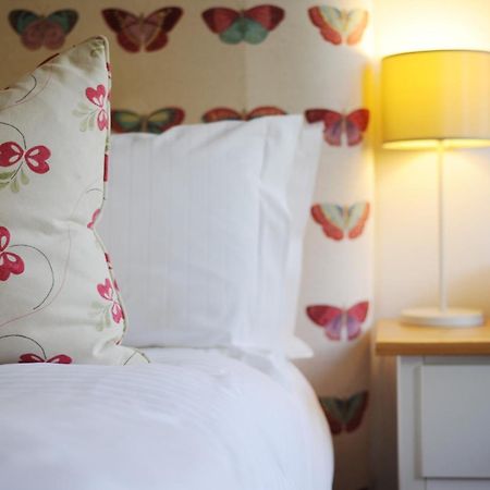 Crown And Castle Hotel Orford Buitenkant foto