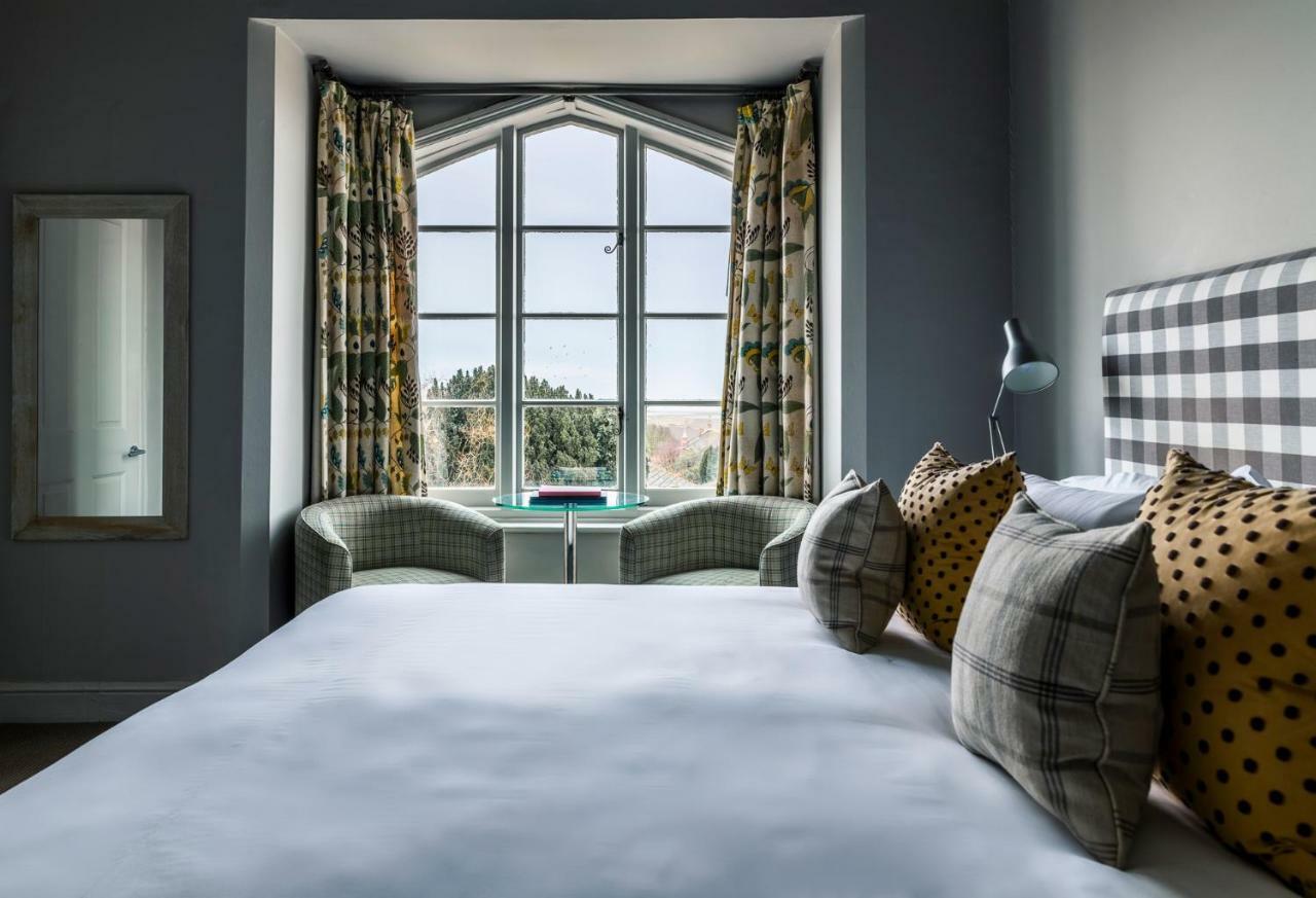 Crown And Castle Hotel Orford Buitenkant foto