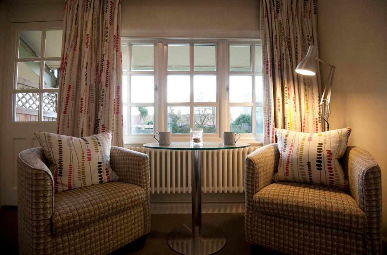 Crown And Castle Hotel Orford Buitenkant foto